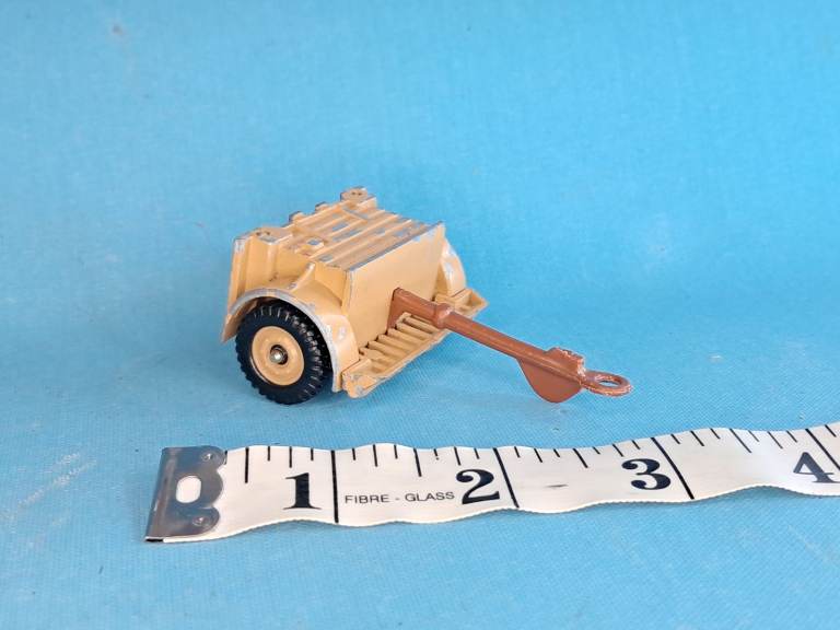 Vintage Corgi Toys 909 Ammunition Limber.