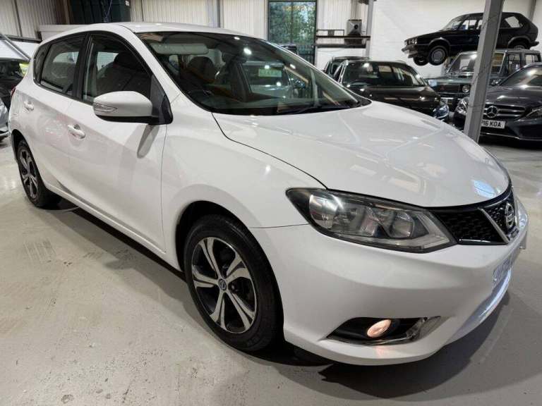 2015 Nissan Pulsar 1.2 DiG-T Acenta 5dr Xtronic HATCHBACK PETROL Automatic