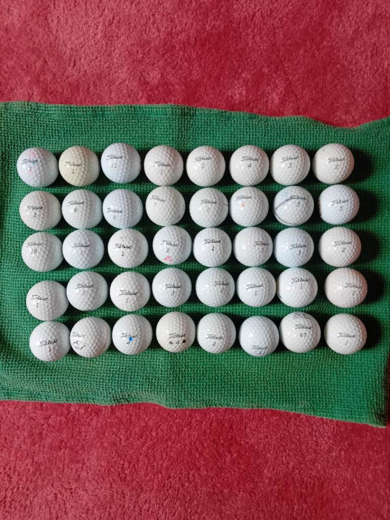 Grade B/C   40  PV1 golf balls