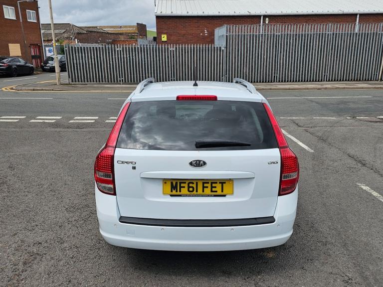 2011 Kia Ceed 1.6 CRDi 3 5dr ESTATE Diesel Manual