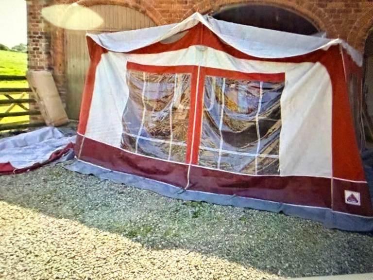 Dorema Sirocco Red Awning Size 6 775-800 cm + Alloy Poles 'SPARES/REPAIRS' £100