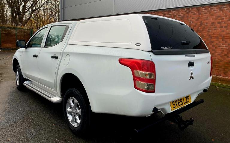 2019 Mitsubishi L200 Double Cab DI-D 151 4Life 4WD PICK UP Diesel Manual