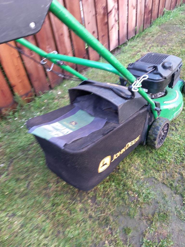 John deere turbo star petrol lawn mower