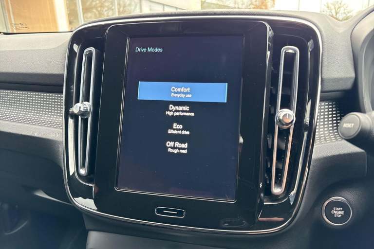 2021 Volvo XC40 1.5 T3 [163] R DESIGN 5dr Geartronic ESTATE PETROL Automatic