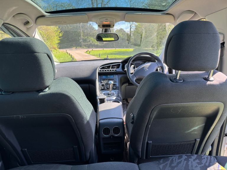 Peugeot, 3008, ALLURE, 2012, Semi-Auto, 1560 (cc), 5 doors