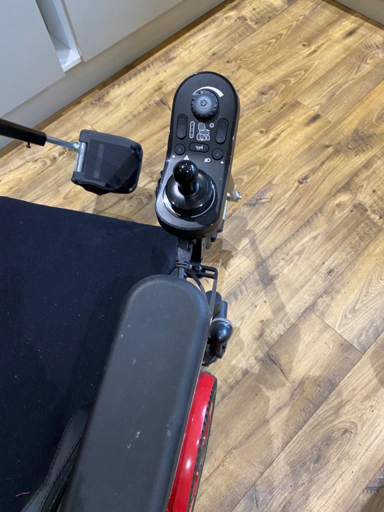 Invacare riser power wheelchair, TDX SP2 Series 