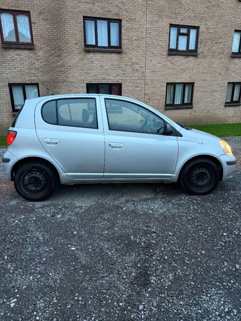 Toyota, YARIS, Hatchback, 2005, Manual, 1298 (cc), 5 doors