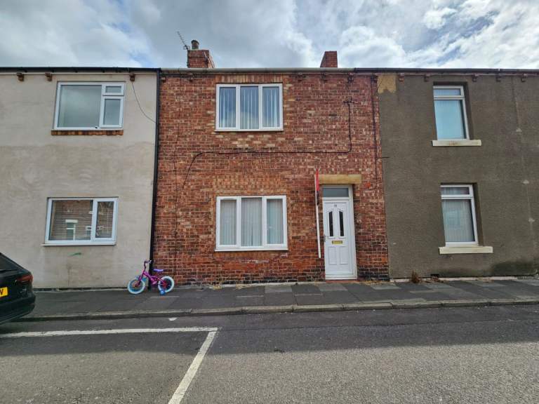 2 Bed Terraced House to Let in Birtley - Ravensworth Road