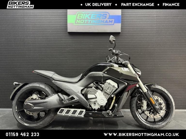 Benda Moto LFC700 2026