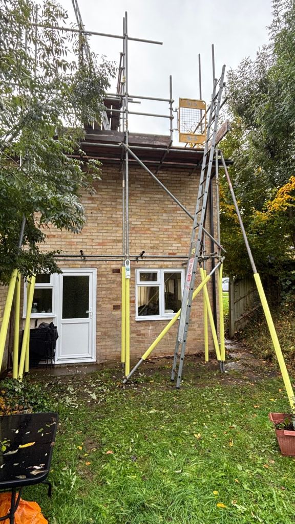 Scaffolding / Scaffold hire for your needs! Best quotes. 
