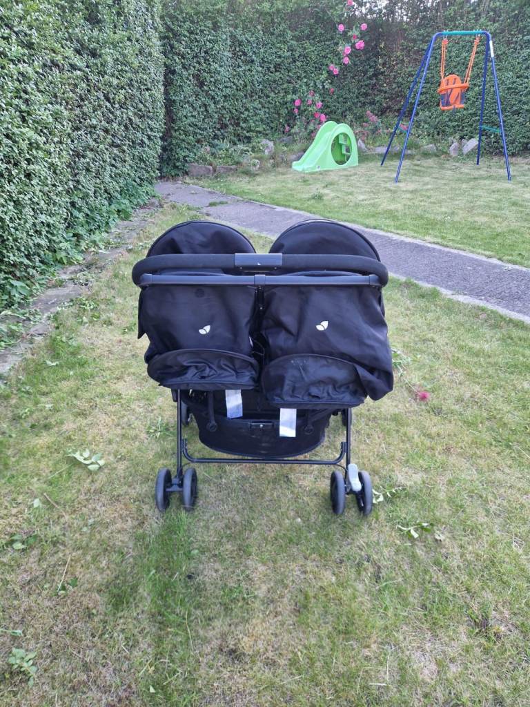 Twin pram 