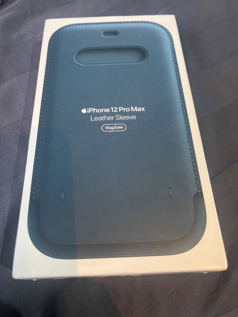iPhone 12 Pro Max leather sleeve Baltic blue