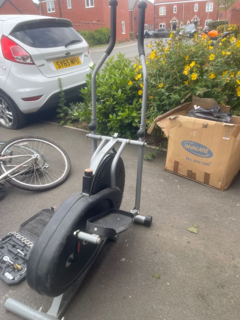 Cross Trainer Elliptical Machine – Good Condition, Grey and Black