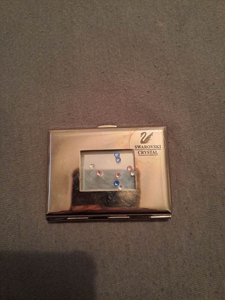 Compact mirror