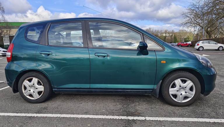Honda Jazz 1.4 DSi SE  ! Low milage/long mot !