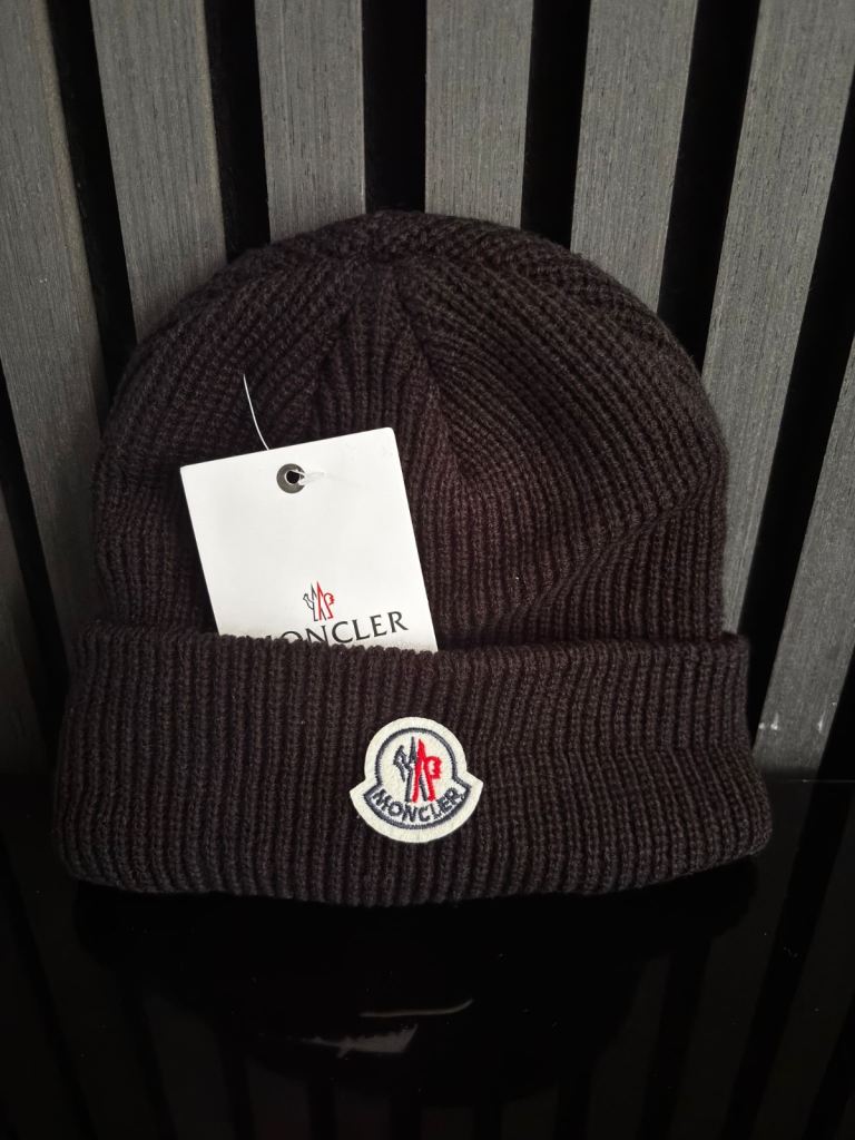 Moncler beanie