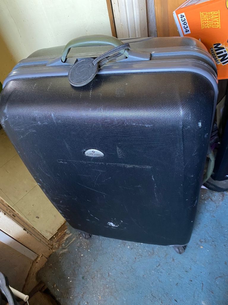 Samsonite Silhouette 700 series hardshell 4 wheeled suitcase Datk Blue 