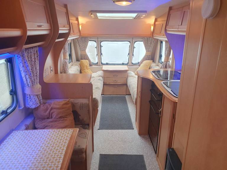 Bailey Ranger 2003. 6 Berth Caravan 