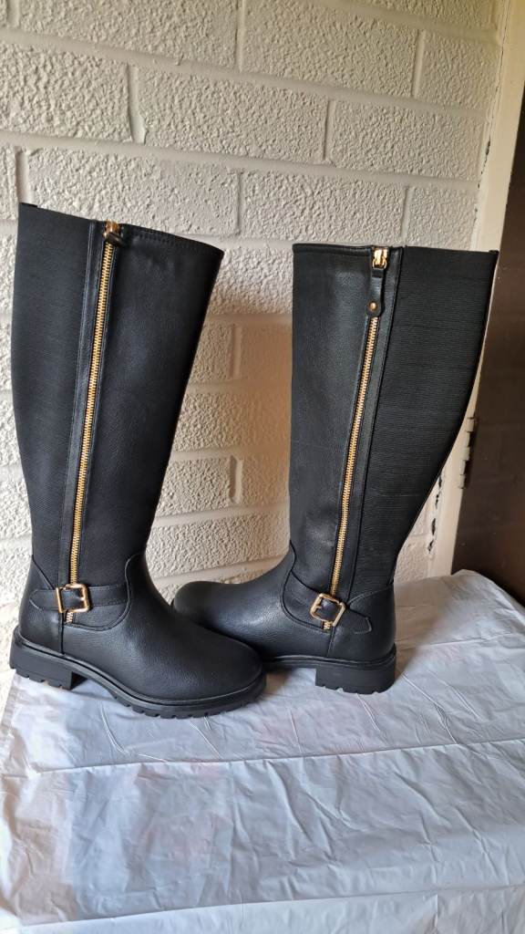 Wide fit low heel knee boots-black 