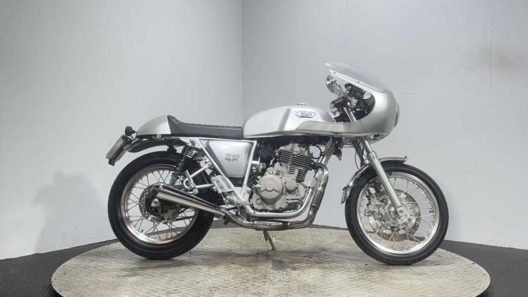 Mash TT40 2017 925 MILES MOT MARCH 2027 GREAT LOOKING 400CC PROJECT BIKE