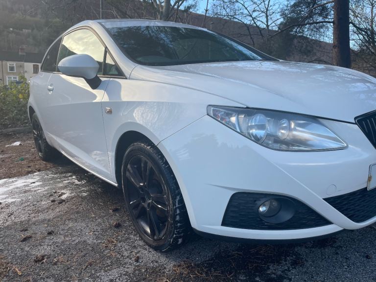 Seat, IBIZA, Hatchback, 2011, Manual, 1390 (cc), 3 doors