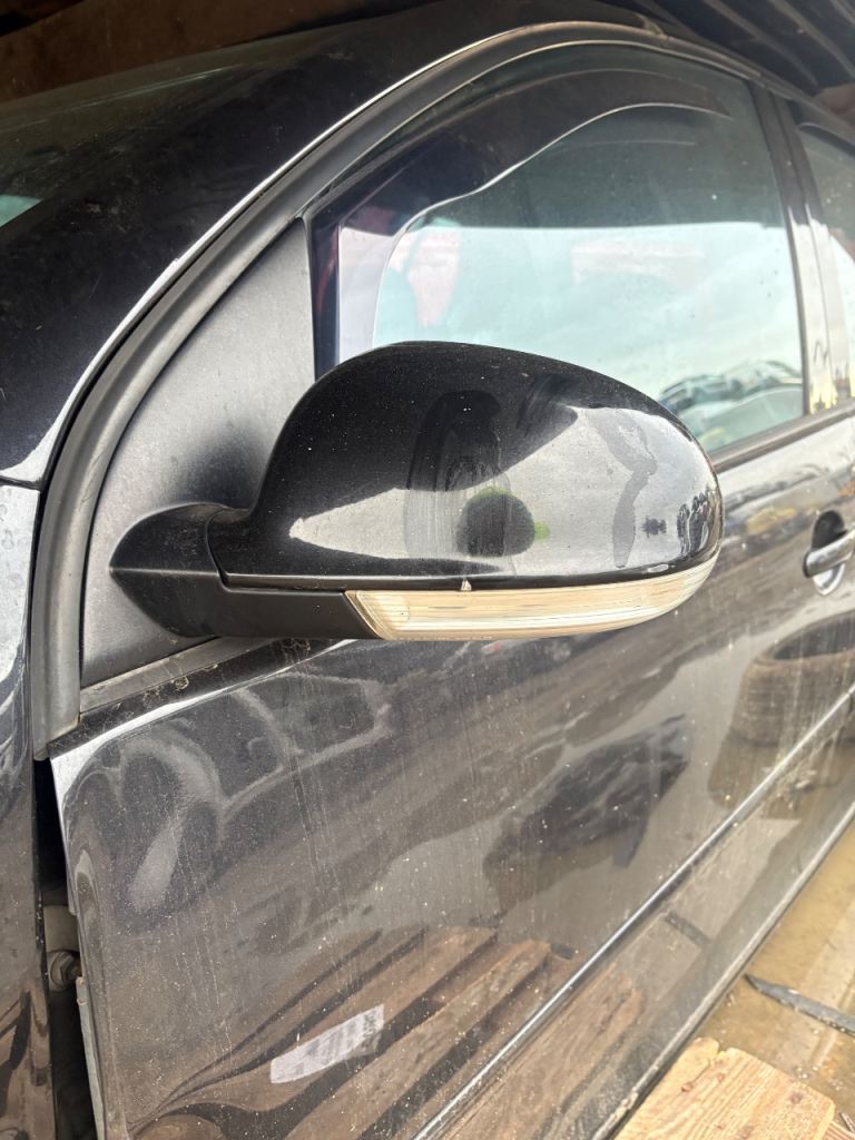 2005-2008 Volkswagen Golf Mk5 Passenger Nearside Electric Wing Mirror