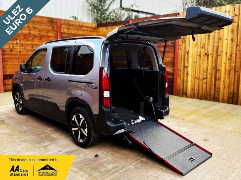 2025 Peugeot Rifter 3 Seat Auto Wheelchair Accessible Disabled Access Vehicle WAV MPV Diesel Auto...
