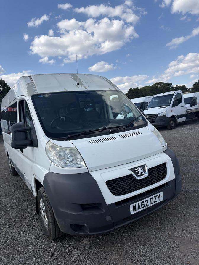 2012 Peugeot Boxer 2.2 HDi H2 Window Van 130ps WINDOW VAN DIESEL Manual