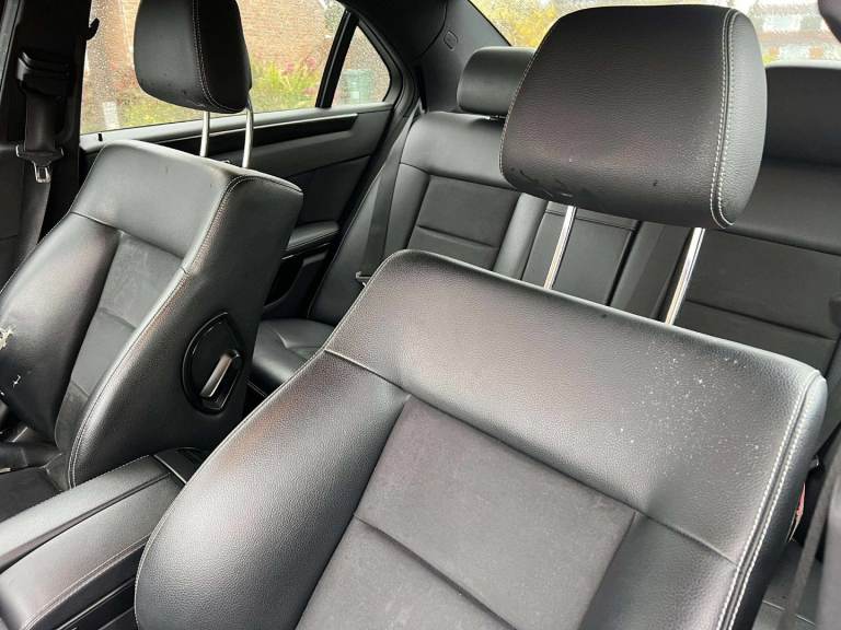 Mercedes benz E class 200