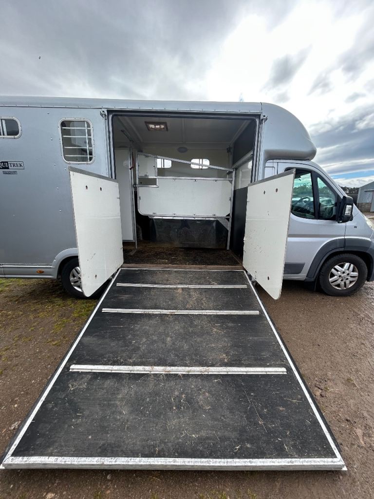 Horse box, Peugeot, BOXER 440 L4 HDI, Other, 2012, 2999 (cc)