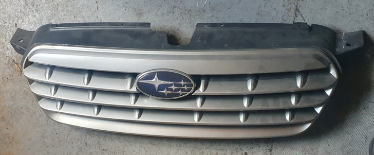 Subaru Outback Boxer Front Bumper Grille 2009
