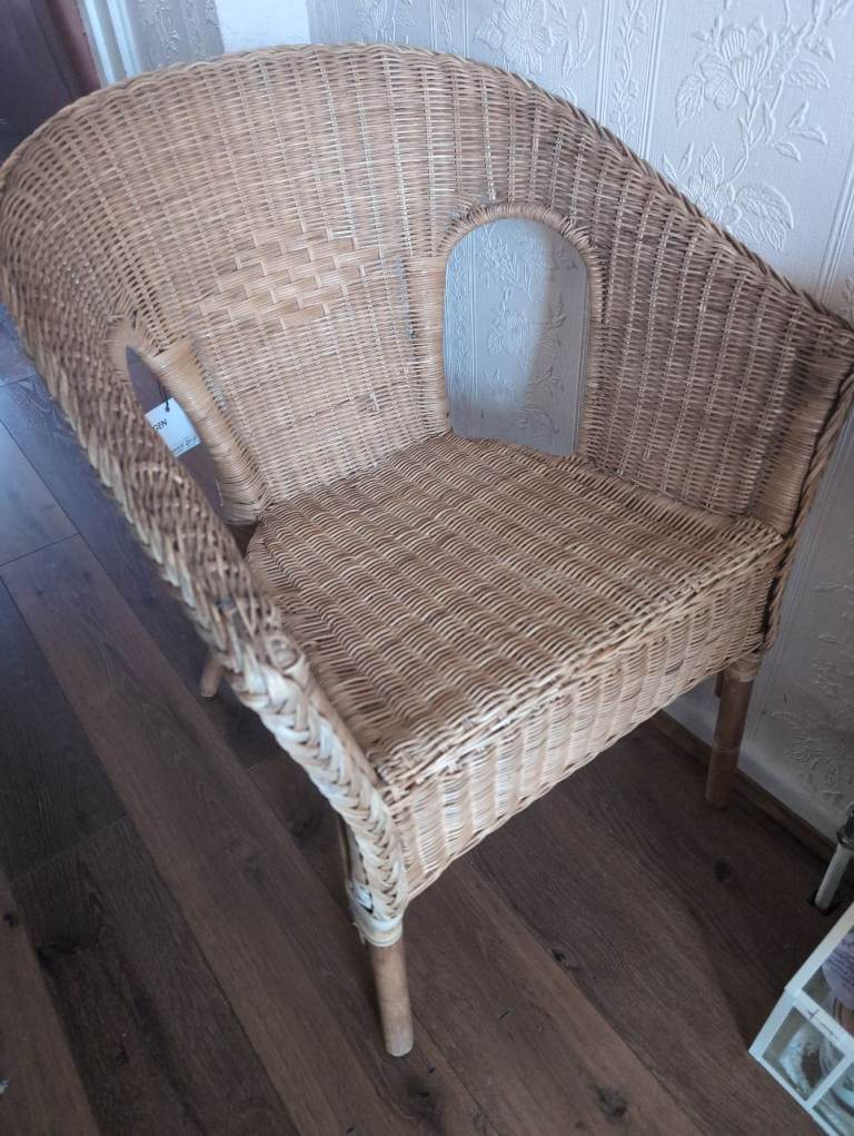 Chair ,wicker , /bamboo