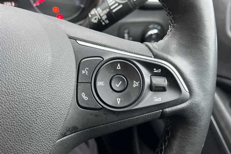 2022 Vauxhall Crossland 1.2 Turbo Ultimate SUV 5dr Petrol Auto Euro 6 (s/s) (130 ps) SUV Petrol A...