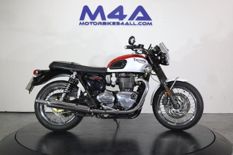 TRIUMPH BONNEVILLE T120 BUD EKINS 2020