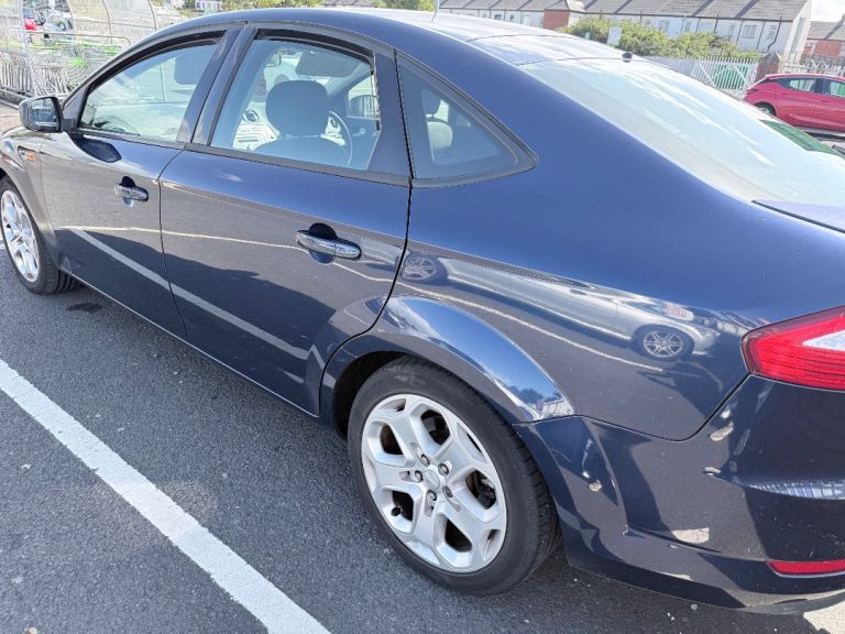 Ford, MONDEO, Hatchback, 2010, Manual, 1753 (cc), 5 doors