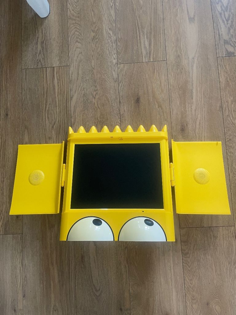 BART SIMPSON RETRO 15” TV STV1501