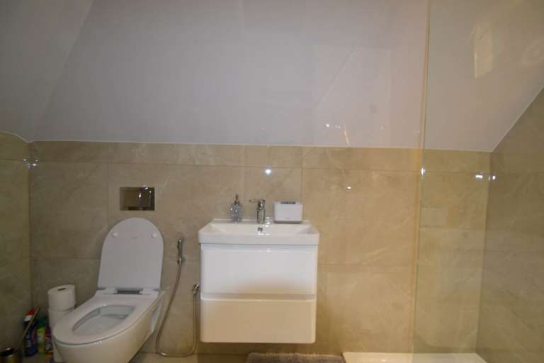 1 bedroom in Uxbridge