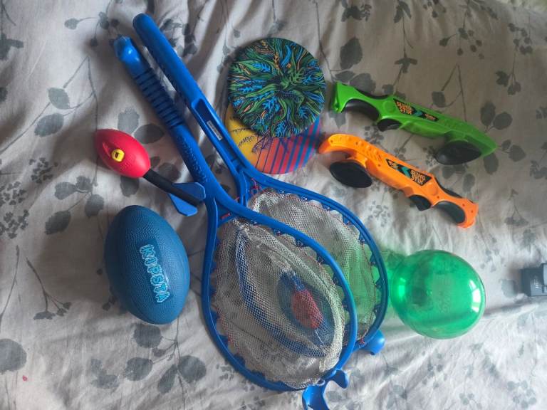 Outdoor Garden Games Set - Good Condition