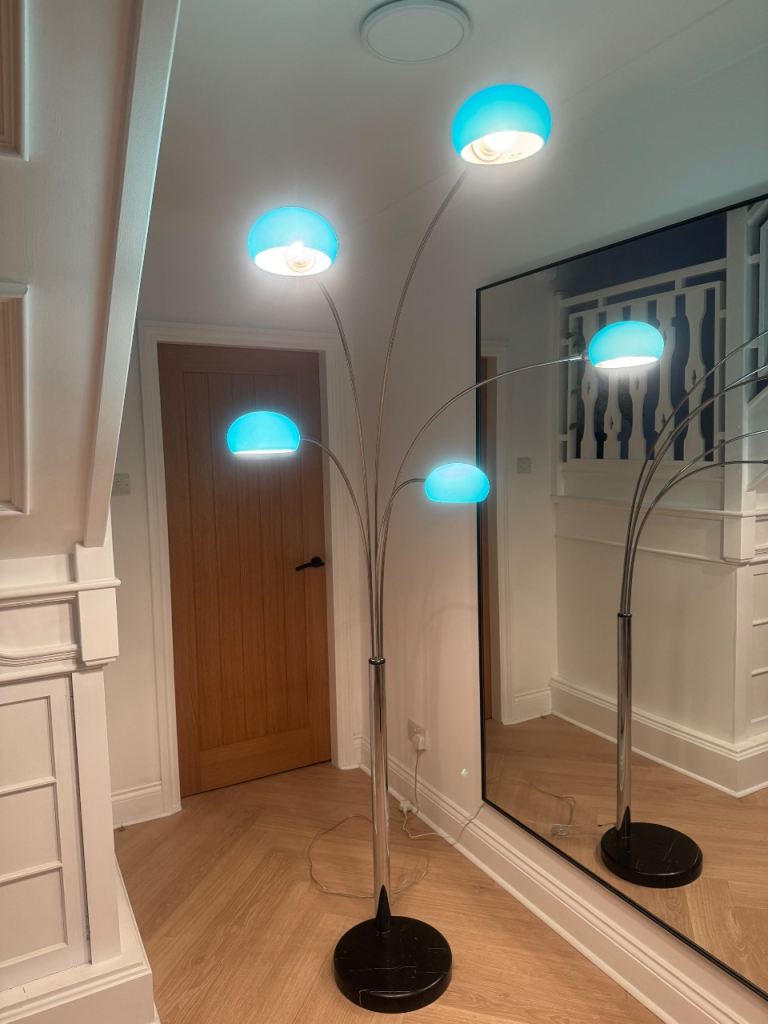 Danalight floor lamp (blue lamp shades)