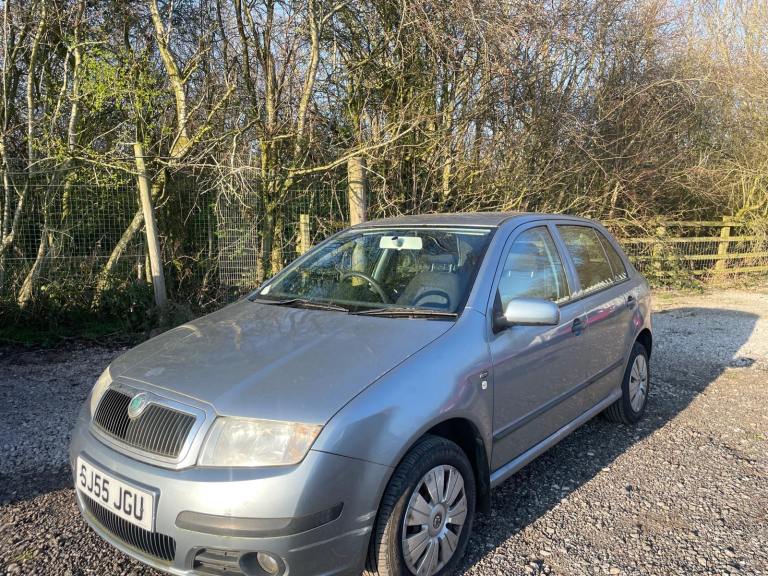 SKODA FABIA 1.4 AMBIENTE 55 REG 5 DOOR GENUINE 73652 MOT NOVEMBER 19TH 2026 LOW INSURANCE 