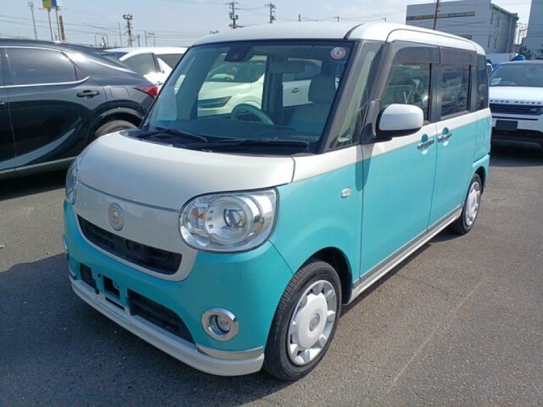 Daihatsu Move Canbus 660 Kei Car MPV Petrol Automatic