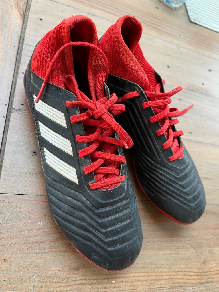 FREE Adidas predator kids football boots