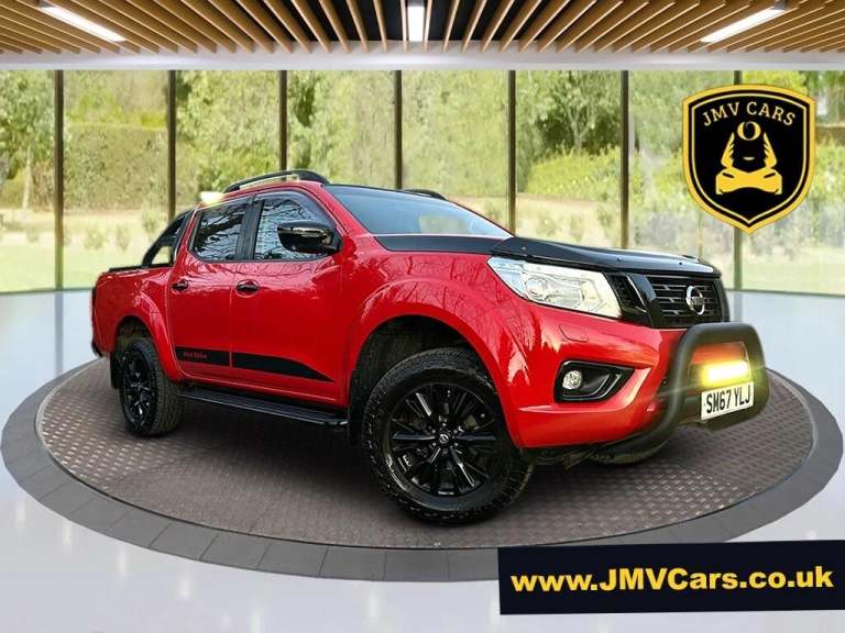2017 Nissan Navara Double Cab Pick Up Tekna 2.3dCi 190 4WD Auto PICK UP DIESEL Automatic