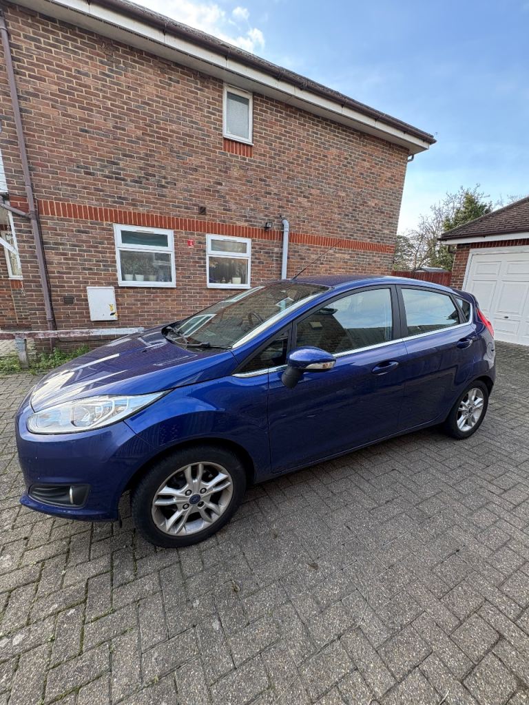 Ford, FIESTA, Hatchback, 2015, Manual, 1.0, 5 doors