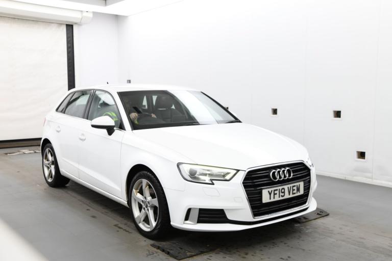 AUDI A3 1.6 TDI 30 Sport 2019