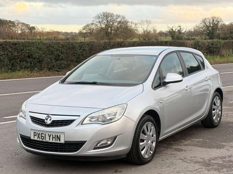 2011 Vauxhall Astra 1.7 Astra Exclusive CDTI 5dr Hatchback Diesel Manual