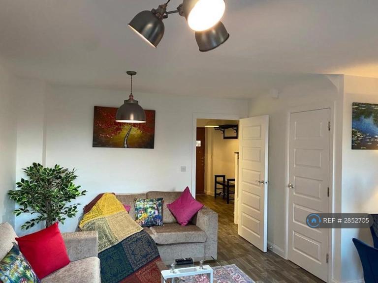 4 bedroom house in Charger Road, Cambridge, CB2 (4 bed) (#2852705)