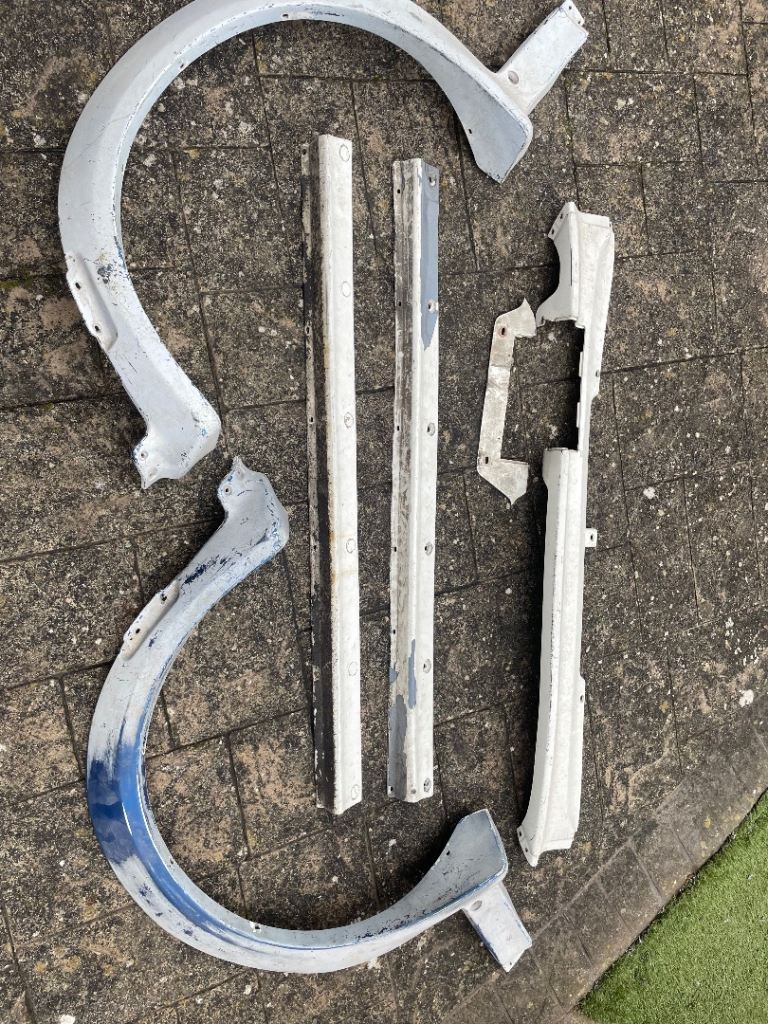 Ford Escort Series 1 RS Turbo Body Kit – Various Parts