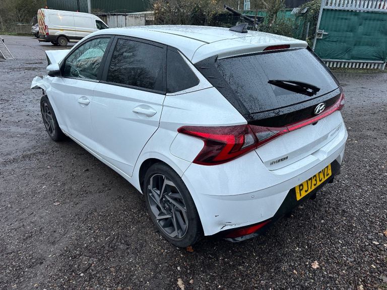 2023 HYUNDAI I20 T-GDI PREMIUM MHEV TURBO AUTO BREAKING SPARES PARTS