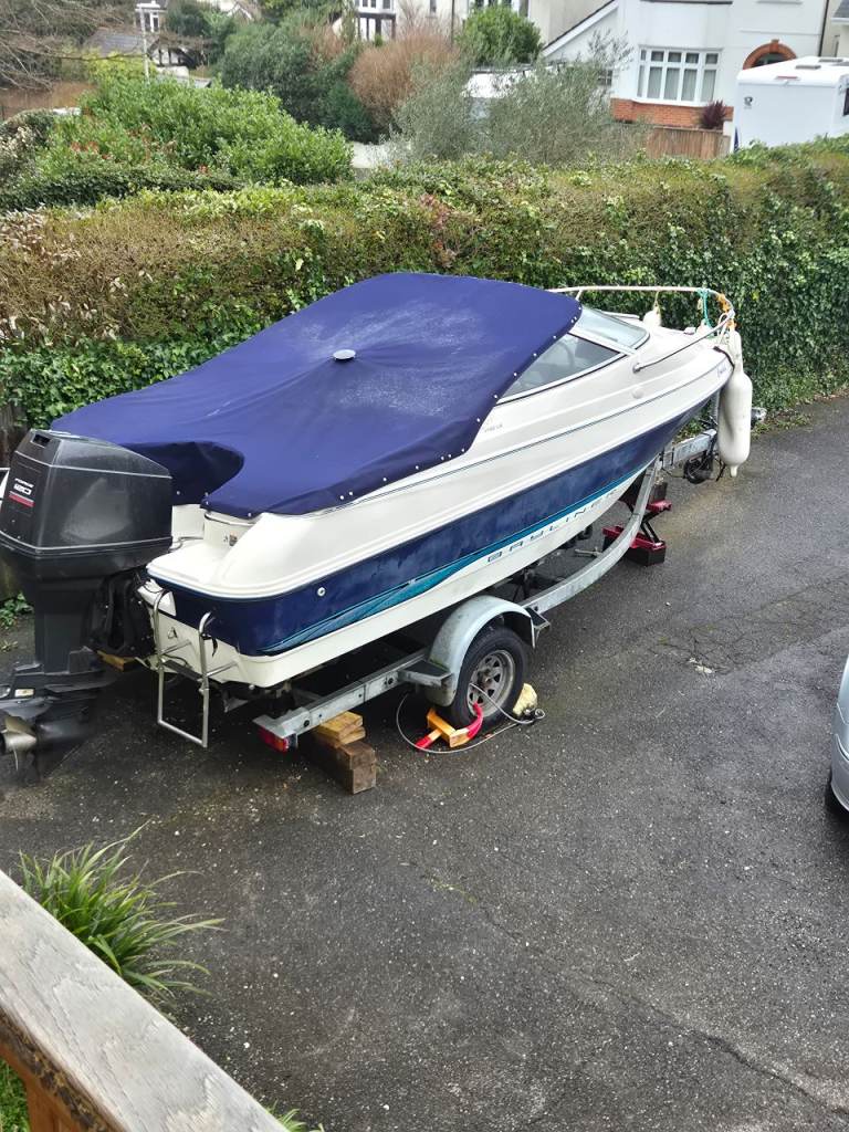 Bayliner 1702LS Capri Speedboat